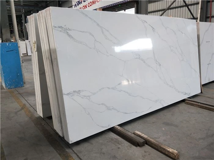 Calacatta unique quartz slab