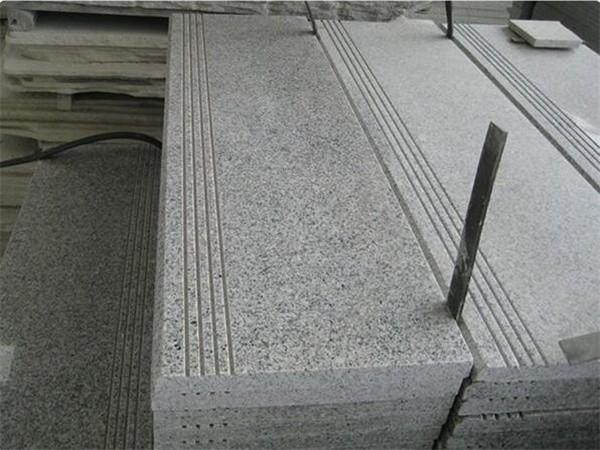 G603 stairs