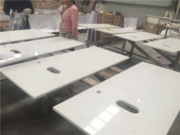 white mirror quartz countertops for bathroom
