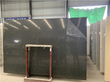 Jubin Terrazzo Hitam