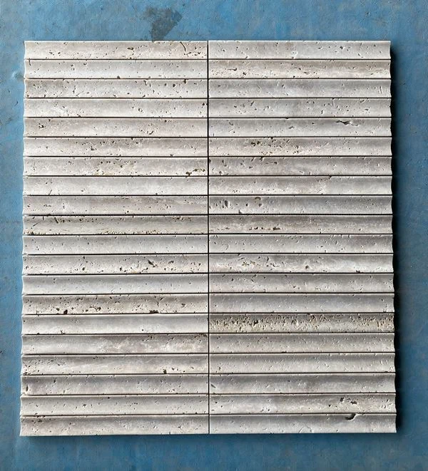 Beige Travertine Groove Mozek