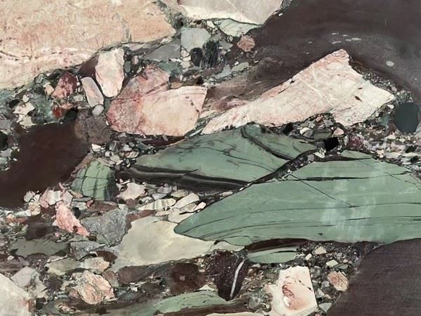 Four Season Marble vein