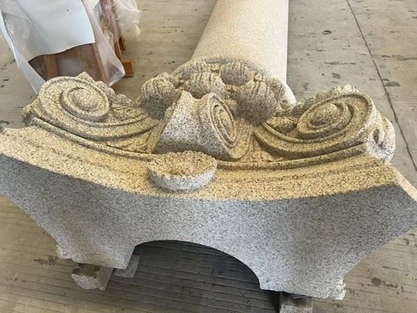 granite stone pillar