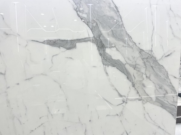 Statuario Venato marble kitchen